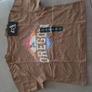 Girls boxy cropped short sleeve shirt size medium